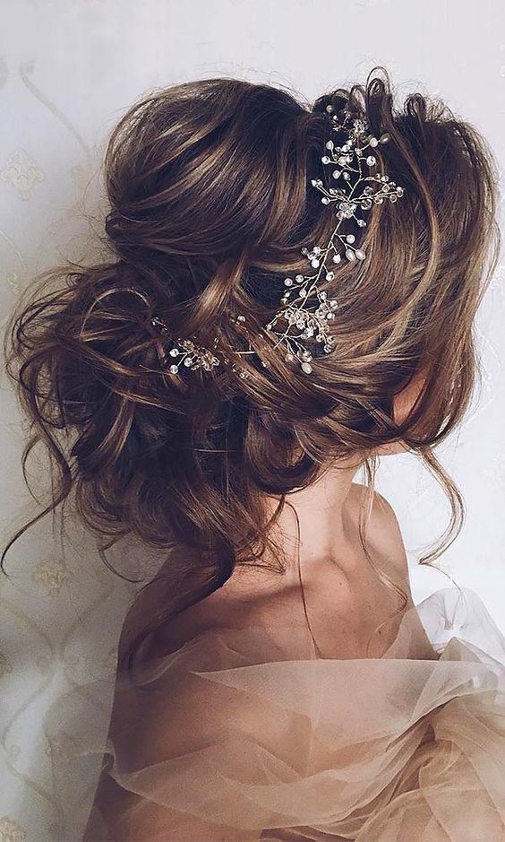 Chic Bridal Hairstyles To Rock