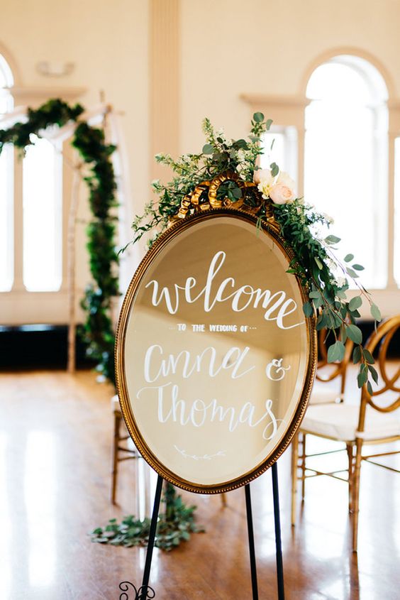 20 Ways to Use Wedding Mirror Signs on Your Big Day