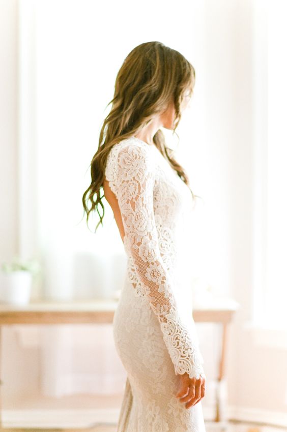  Lace Long Sleeve Wedding Dress 