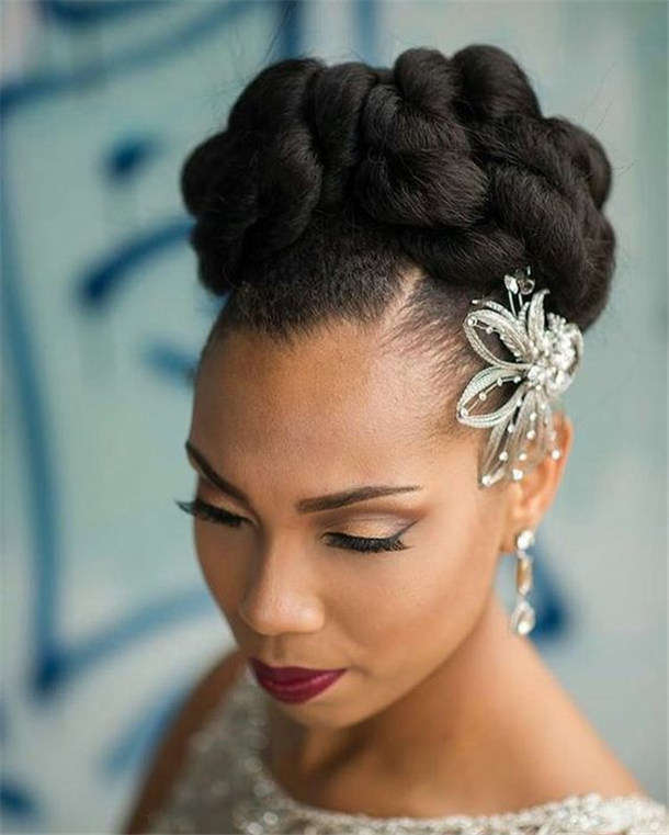  Up do wedding Hair Looks For Black Brides 