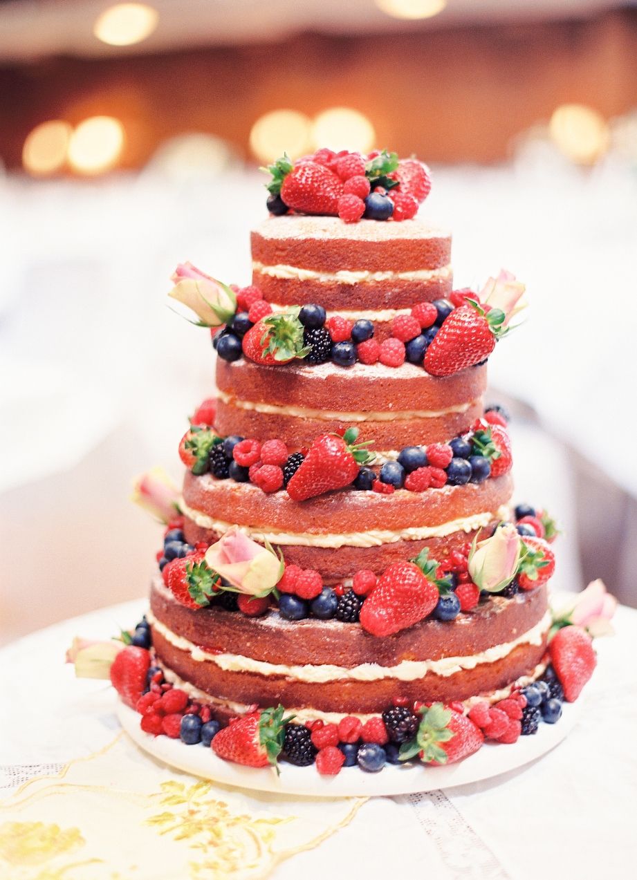 Berry Cakes For Summer Weddings