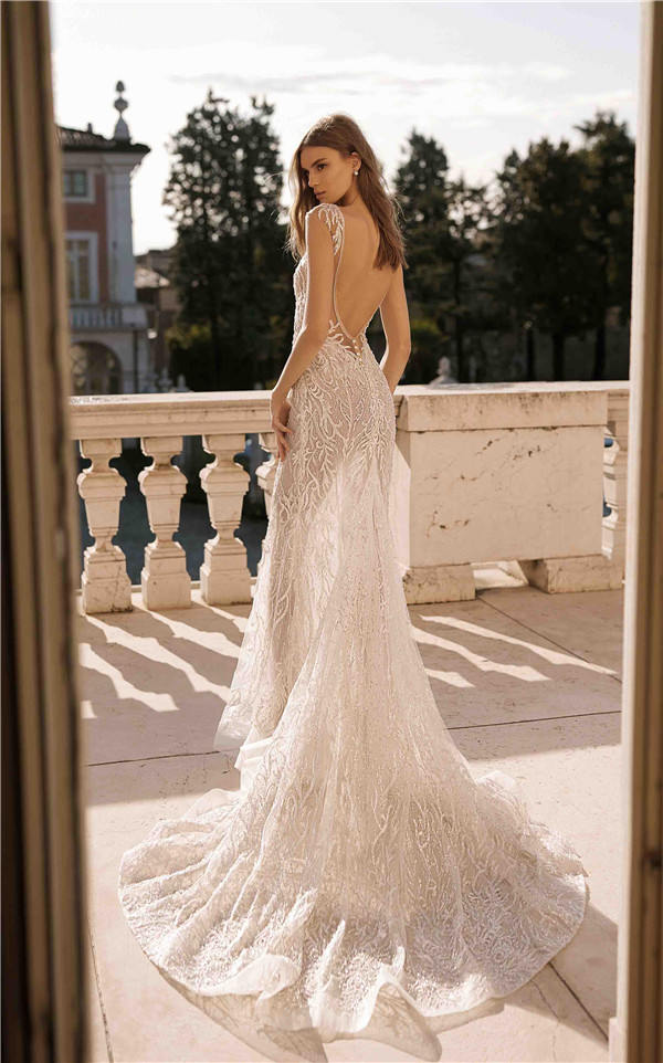 Berta Fall 2019 Wedding Dress Collection