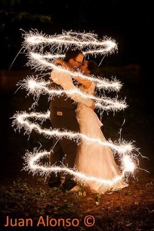 Romantic Wedding Photos with Sparklers