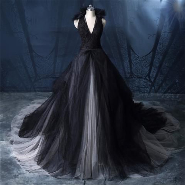 Gothic Wedding Dresses For Every Bride To Stand Out