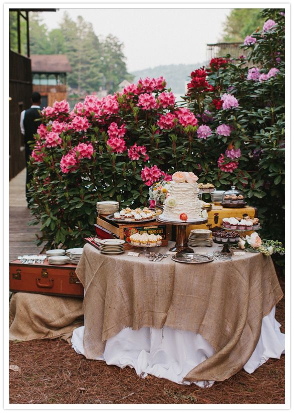 wedding dessert table setting
