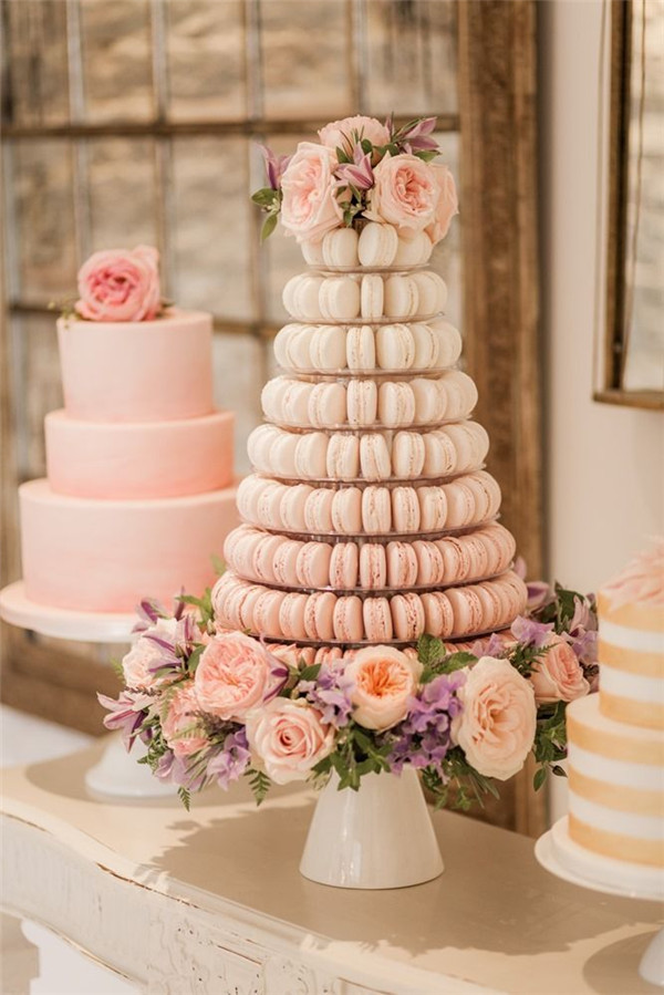 Cool Wedding Cake Alternatives